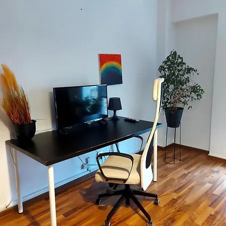 Apartment Center For 4 Bucharest