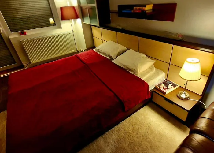 Center For 4 Apartment